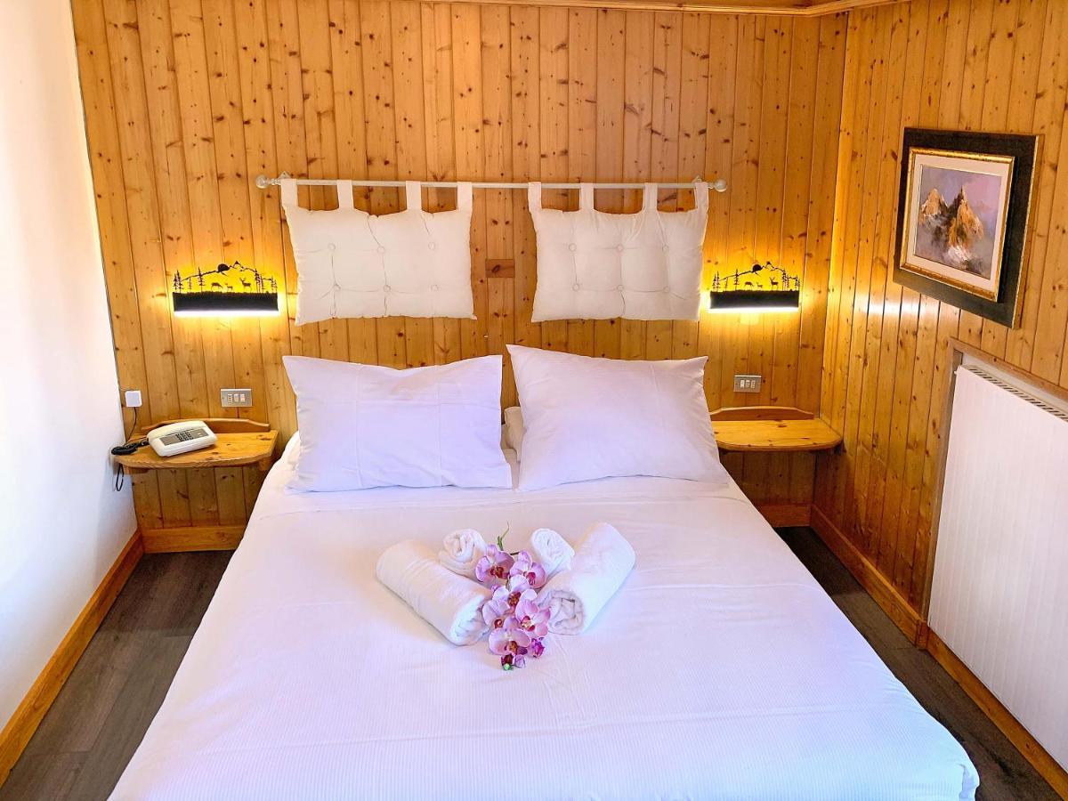 Hotel Latemar Кастелло-ді-Ф'ємме Екстер'єр фото